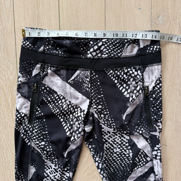 Lululemon Inspire Tight II Mesh Full-On Luxtreme
Static Mist White Black Size 8 - Picture 3 of 15